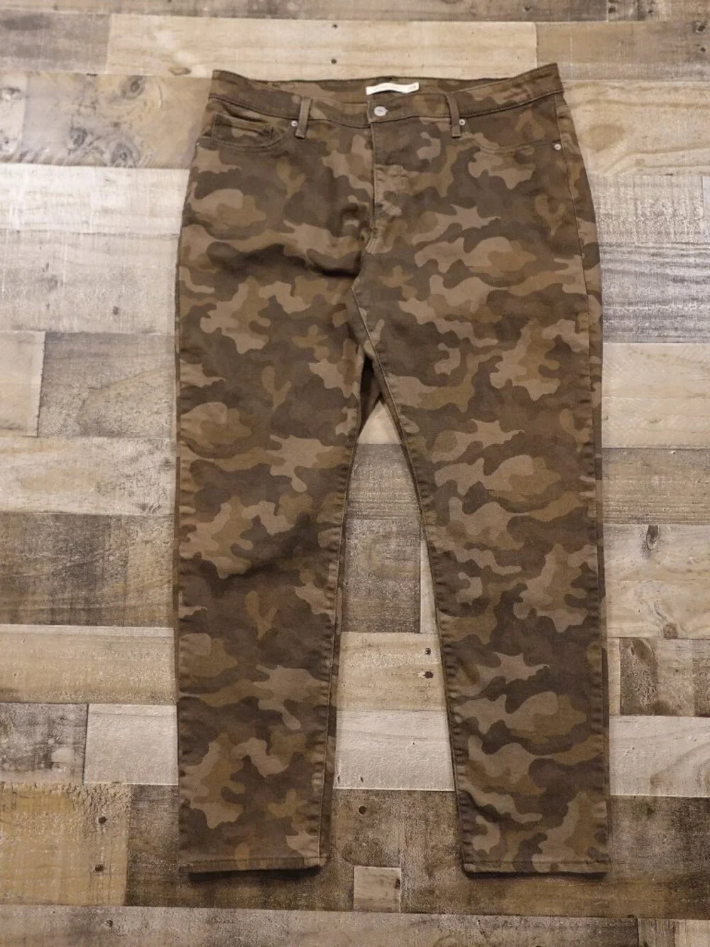 Levi's 311 Shaping Skinny Jeans Women’s 20W Brown Camo Stretch